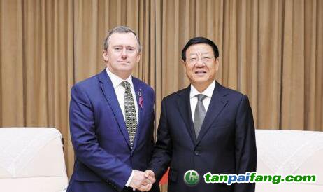 國家林業和草原局局長張建龍會見加蓬林業、海洋、環境和氣候變化部部長李懷特